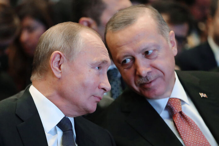 Πούτιν σε Ερντογάν: η Ουκρανία μας χτυπά με τουρκικά drones