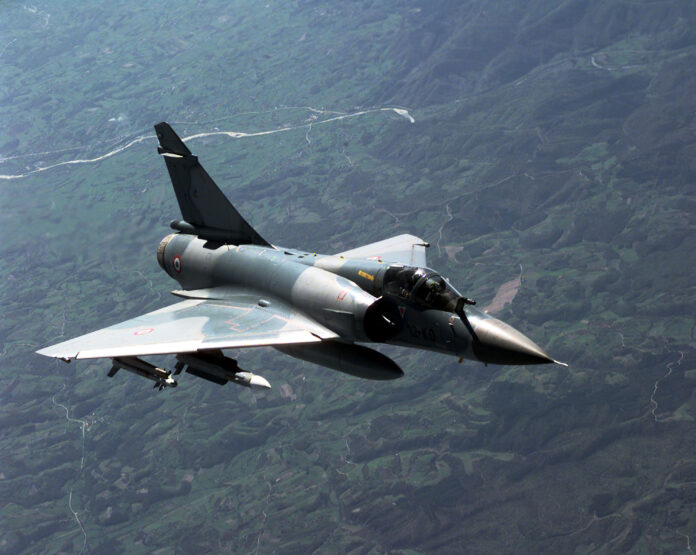 Mirage 2000: Η Γαλλία εγκρίνει και γενναιόδωρο «πακέτο» αναβάθμισης