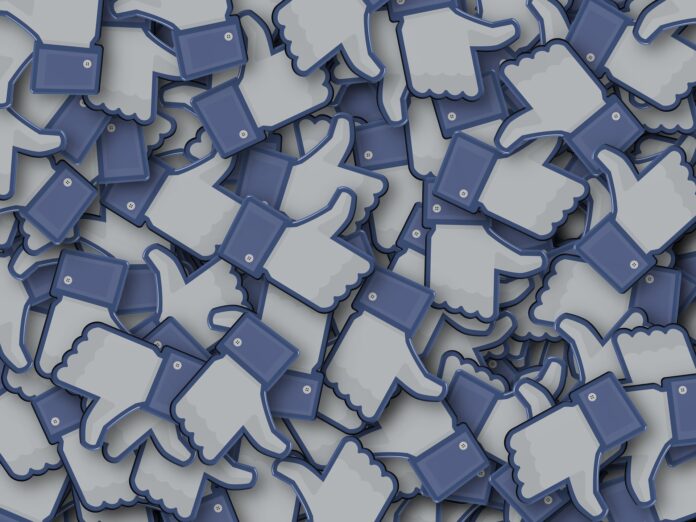 Γιατί η Meta «απειλεί» ότι θα αποσύρει τo Facebook και το Instagram από την Ευρώπη