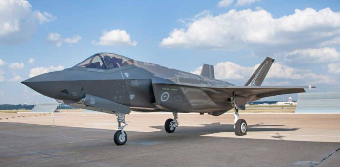 Οργή στην Αυστραλία για τη μείωση του χρόνου πτήσης των F-35