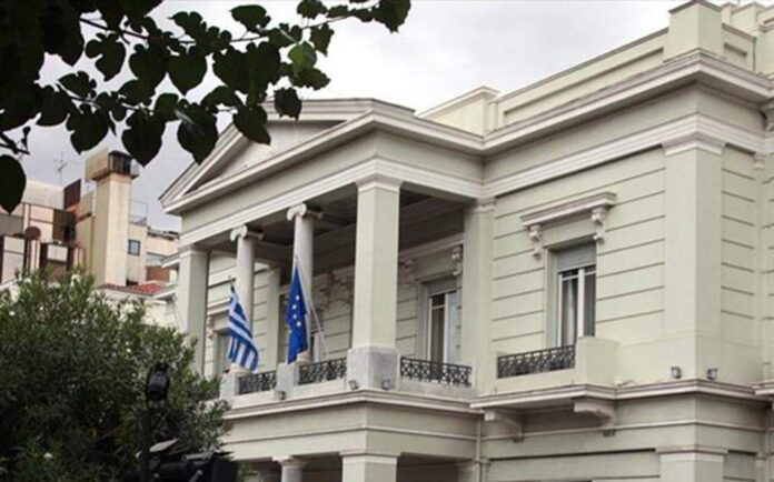 Η Αθήνα απαντά στις δηλώσεις Ζαχάροβα: Απαράδεκτη συμπεριφορά