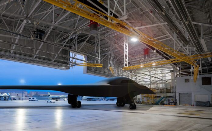 Έρχεται το 2023 ο «Επιδρομέας»: Το νέο βομβαρδιστικό των ΗΠΑ