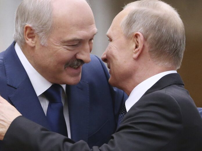 Ο Πούτιν προετοιμάζεται για ένα πόλεμο διαρκείας, η Λευκορωσία ετοιμάζεται να μπει στο παιχνίδι