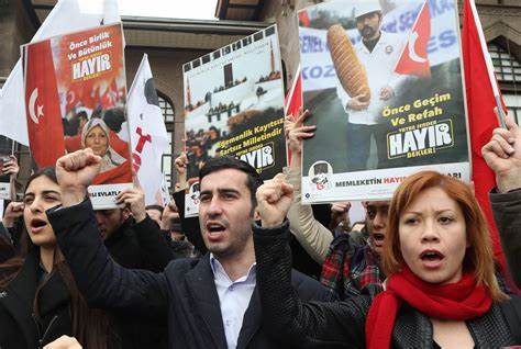 Οργή Ερντογάν για την απόφαση της Ευρώπης να φρενάρει τις βίζες των Τούρκων.
