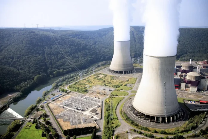 Εκτός λειτουργίας οι μισοί πυρηνικοί αντιδραστήρες της Γαλλίας