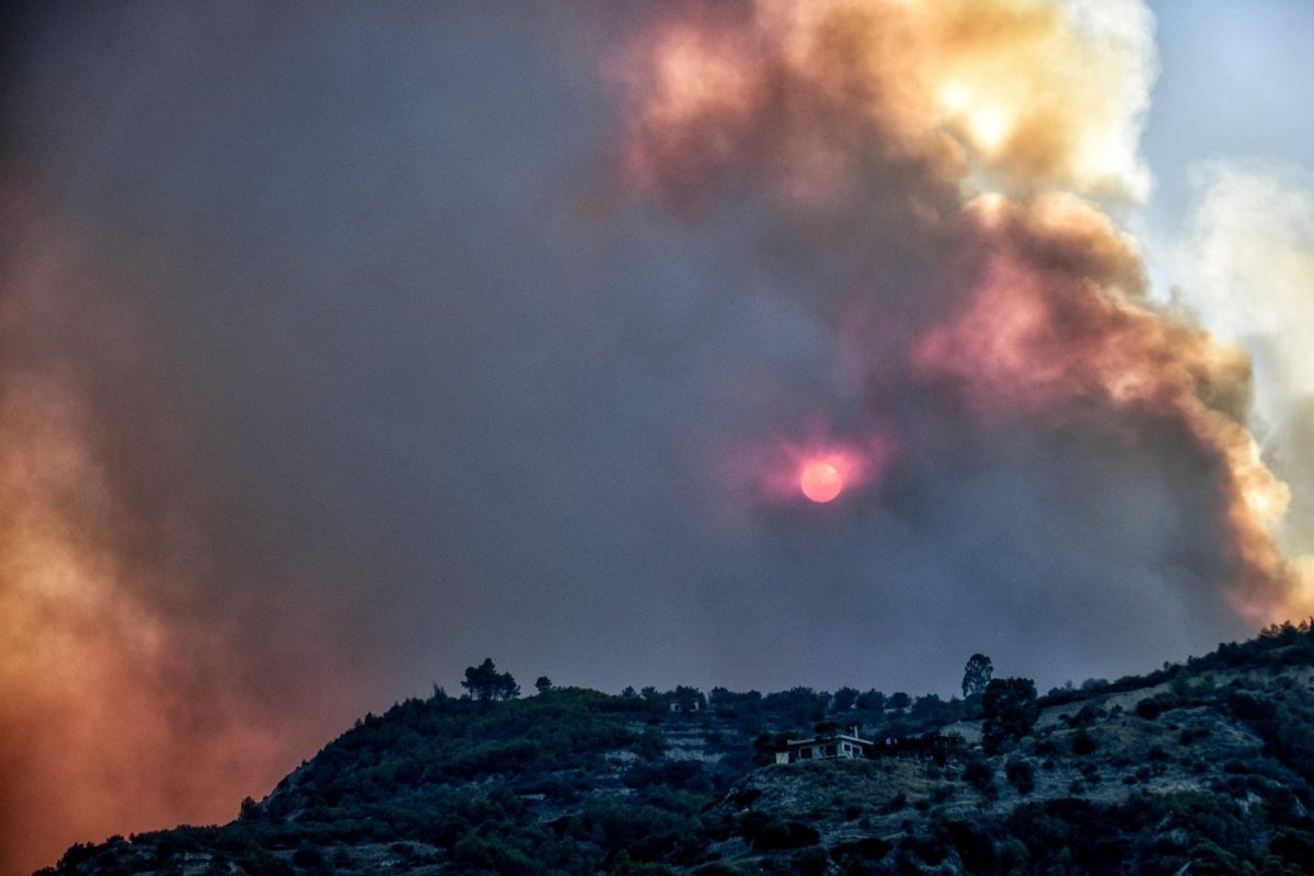 Τραγικές συνέπειες από την πυρκαγιά στο Ξυλόκαστρο Κορινθίας