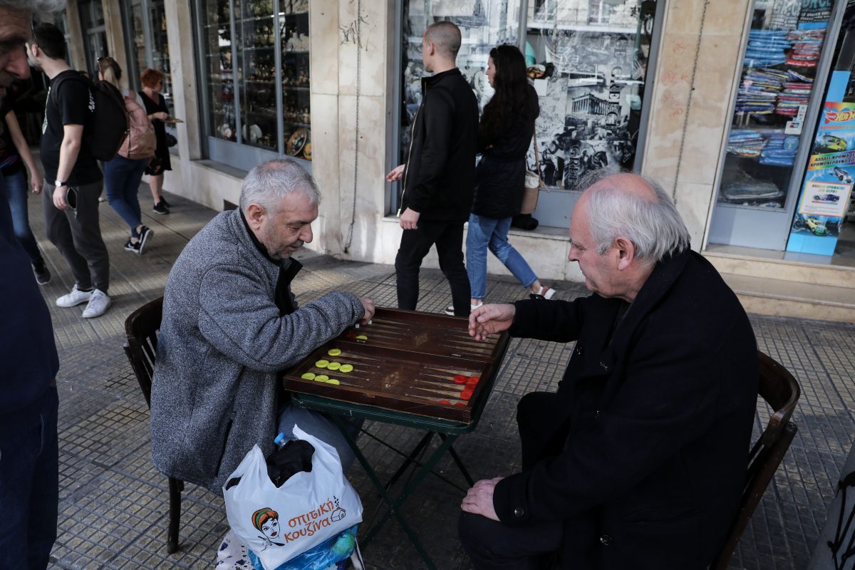 Δημοσιονομικές προκλήσεις και συνταξιοδοτικές πιέσεις στο νέο πρόγραμμα του Υπουργείου Οικονομικών