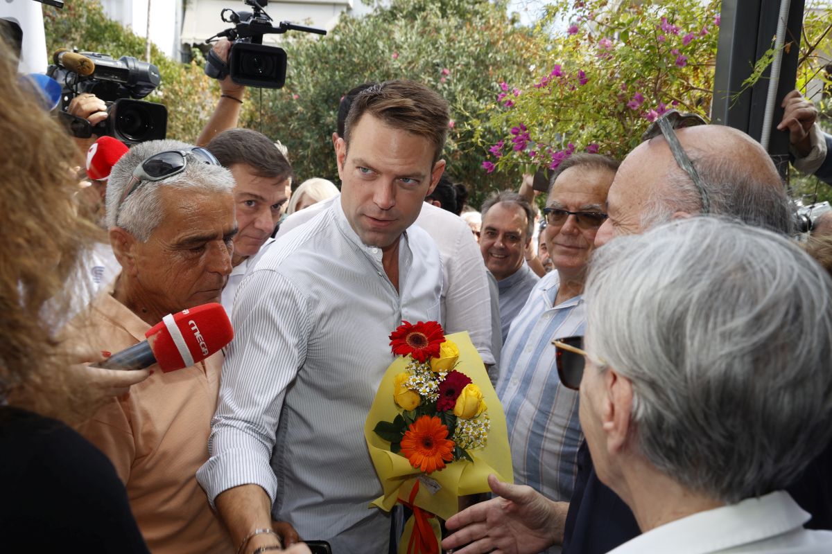 Διαρκής Πολεμική Κατάσταση και Διάλυση στον ΣΥΡΙΖΑ